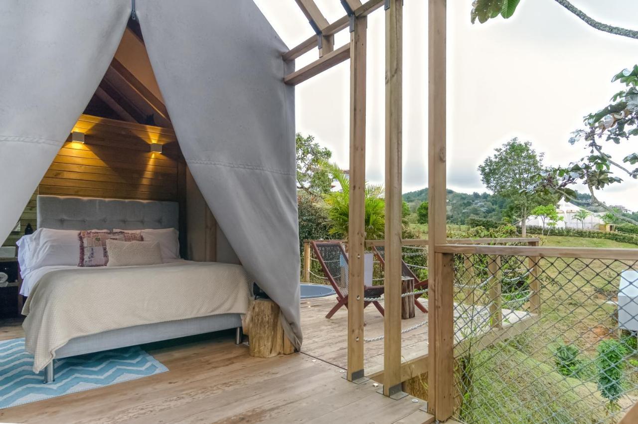 Teva Glamping & Retreat Hotel Рионегро Стая снимка